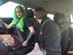 Amaterji, Velike joške, Fafanje, Avto, Zunanji izliv, Lizanje, Prvoosebno snemanje seksa, Šeškanje