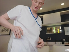 Stor røv, Sort, Slikning, Massage, Nylonstrømper, Realitet, Røvhåret, Tatovering