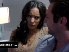 Duży tyłek, Obciąganie, Brunetka, Puma, Głebokie gardło, Kutas, Dojrzałe, Mamuśka