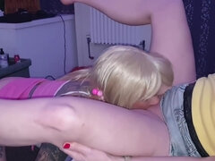 Britisk, Bruke dameklær, Hunn, Dominerende kvinne, Slikking, Moden, Milf, Orgasme