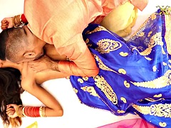 Velik kurac, Indijka