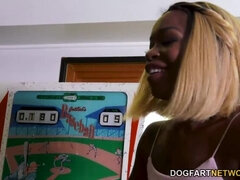 アメリカ人, デカ尻, フェラチオ, バック, 黒人, 顔射, 馬乗り, 剃毛