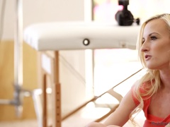 Czarny, Blondynka, Europejski, Hardcore, Drobna, Chudy, Spódnica, Pas