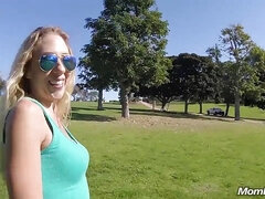 Amateur, Blonde, Sucer une bite, Tir de sperme, Faciale, Maman, De plein air, Pov