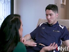 Iso perse, Isot tissit, Ruskeahiuksinen, Puuma, Käsihoito, Äiti jota haluaisin panna, Äiti, Huutava