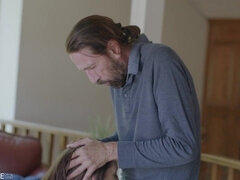 Velké péro, Velké kozy, Kuřba, Brunetka, Přírodní prsa, Tetování, Teenka, Kozičky