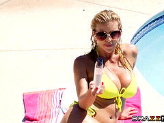 Μεγάλος πούτσος, Πίπα, Πισίνα