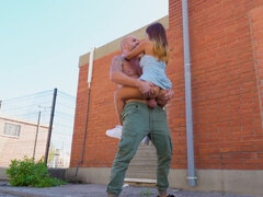 Tekintélyes didik, Cumizás, Gesztenyebarna, Kutya póz, Arcra élvezés, Kézimunka, Szabadban, Nyilvános