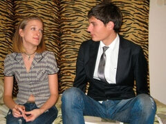 Μεγάλος πούτσος, Πίπα, Φυσικά βυζιά, Κοντά μαλλιά, Κοκκαλιάρης, Έφηβος, Βυζιά