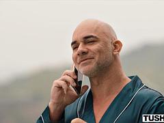 TUSHY Curvy Beauty Jessie Rogers Has Intense Anal With Her Boss: Big Tits, Blowjob  Brunette Porn