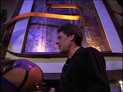 큰 음경, 오랄섹스, 부츠, 흑갈색 머리, 사정 샷, 하드코어, 라텍스, 젖가슴