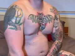 Amateur, Grosse bite, Rondelette, Tir de sperme, Masturbation, Piercing, Tatouage