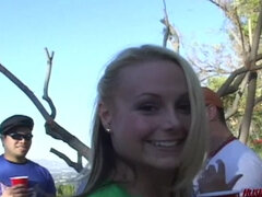 College girl Daisy Marie goes slutty with her girlfriends at frat party