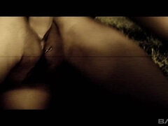 Анальный секс, Брюнетки, Семяизвержение, Сперма на лице, Латиноамериканки, На природе, Пирсинг