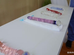 Dildo, Muco, Igrače