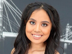 Amatör, Stor stjärt, Stora tuttar, Brunett, Ebenholts, Fingering, Onani, Strippning