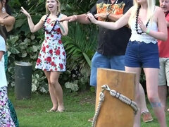 Amateur, Culo, Rubia, Gafas, Pequeña, Afeitado, Tatuaje, Tetas