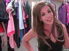 Puma, Masturbacja, Dojrzałe, Mamuśka, Mama, Nylon, Solo, Pończochy