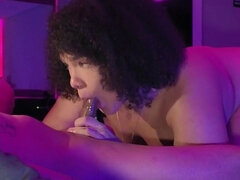 18 let, Amatéři, Stříkání spermatu, Latinské, Shemale, Teenka