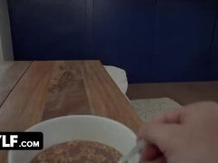 핑거링, 대단히, 보지, 면도된, 짧은 머리, 금기, 볶다, 끈 팬티