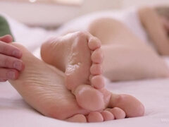 Tyłek, Blondynka, Styl na pieska, Fetysz, Obciąganie stopami, Naturalne cycki, Ogolona, Nastolatki