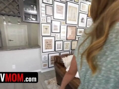 Veľký zadok, Oblečené ženy, V oblečení, Hd, Bradavky, Z pohľadu účastníka, Ovisnuté prsia, Nevlastná mama