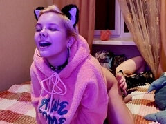 Amateur, Sucer une bite, Européenne, Fait maison, Russe, Cheveux courts, Suçant