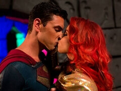 Tetas grandes, Mamada, Semen en la boca, Corridas, Pajear, Lamidas, Madres para coger, Pelirrojo