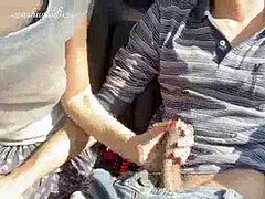 Amatéři, Stříkání spermatu, Prstění, Honění, Homemade, Indické, Venku, Na veřejnosti