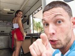 Brunett, Bil, Doggystyle, Ansiktsbehandling, Hd, Latina, Naturliga tuttar, Rider