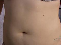 Morena, Penetracion con dedos, Peludo, Solo, Tetas