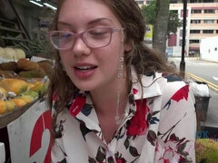 Amatőr, Cumizás, Gesztenyebarna, Ujjazás, Nagylány, Orgazmus, Nuni, Dohányzás