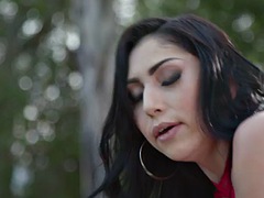 흑갈색 머리, 사정 샷, 핸드잡, 키스, 풀, 셀카, 빼빼한, 젖가슴