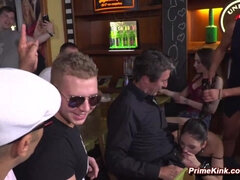 Fangenskap, Dominans, Europeisk, Hardcore, Hd, Skambelagt, Utendørs, Kikker