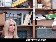 Fersket, Sperm skott, Petite, Politi, Tenåring, Kikker