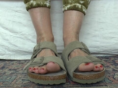 Summer Sandals Show, Two-strap Sandals, Lady Victoria Valente