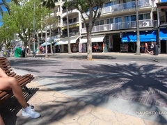 Tette grandi, Brunetta, Fetish, Tette naturali, All'aperto, Russa, Spagnola, Video di donne in gonna