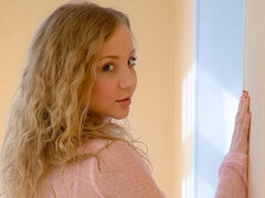 Fingring, Onani, Naturlige bryster, Tynn, Alene, Stripping, Pupper, Leker