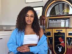 Черные, Черненькие, Хд, Молоденькие, Сиськи