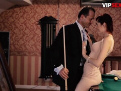 Babe, Pik sutte, Hårdt, Lingerie, Naturlige bryster, Svømmepøl, Realitet, Røvhåret