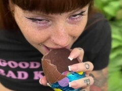 18, Amatéri, Jedlo, Vonku, Piercing, Ryšavé, Tetovanie, Teenka