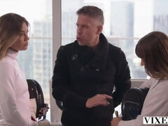 Traseiro, Loiroa, Pau, Facesitting, Mulheres homem, Masturbação, Hardcore, Beijar