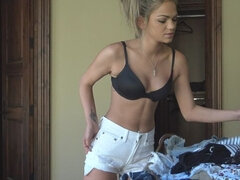 Closeup, Vestito, Estremo, Tacchi, Massaggio, Solo, Giochi, Video di donne in gonna