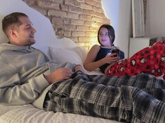 Leie, Grosser arsch, Blasen, Braunhaarige, Paar, Zierlich, Spanisch, Taboo