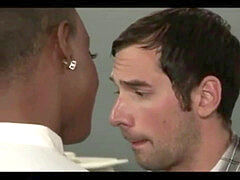 Africain, Collège université, Mature, Mère que j'aimerais baiser, Maman, Mamelons