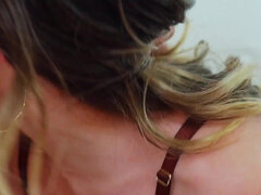 18 jaar, Enthousiasteling, Amerikaans, Grote kont, Handbeurt, Ondergoed, Tiener, Trio