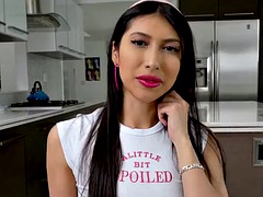 Cumizás, Krémes süti, Kézimunka, Kőkemény, Szabadban, Nézőpont, Tini, Begyek