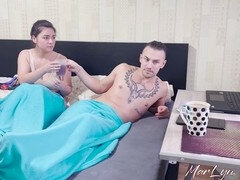 18, Stor rumpe, Kukk suging, Sperm skott, Tysk, Fitte, Russer, Strømper