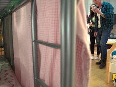 Ázijskej, Spálne, Bondáž, Brunetka, Na psíka, Pička, Rimjob, Švédska rojka