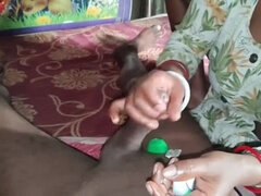 18 éves, Katonaság, Hatalmas hátsó, Tekintélyes didik, Pomponlány, Kézimunka, Mellbimbók, Feleség